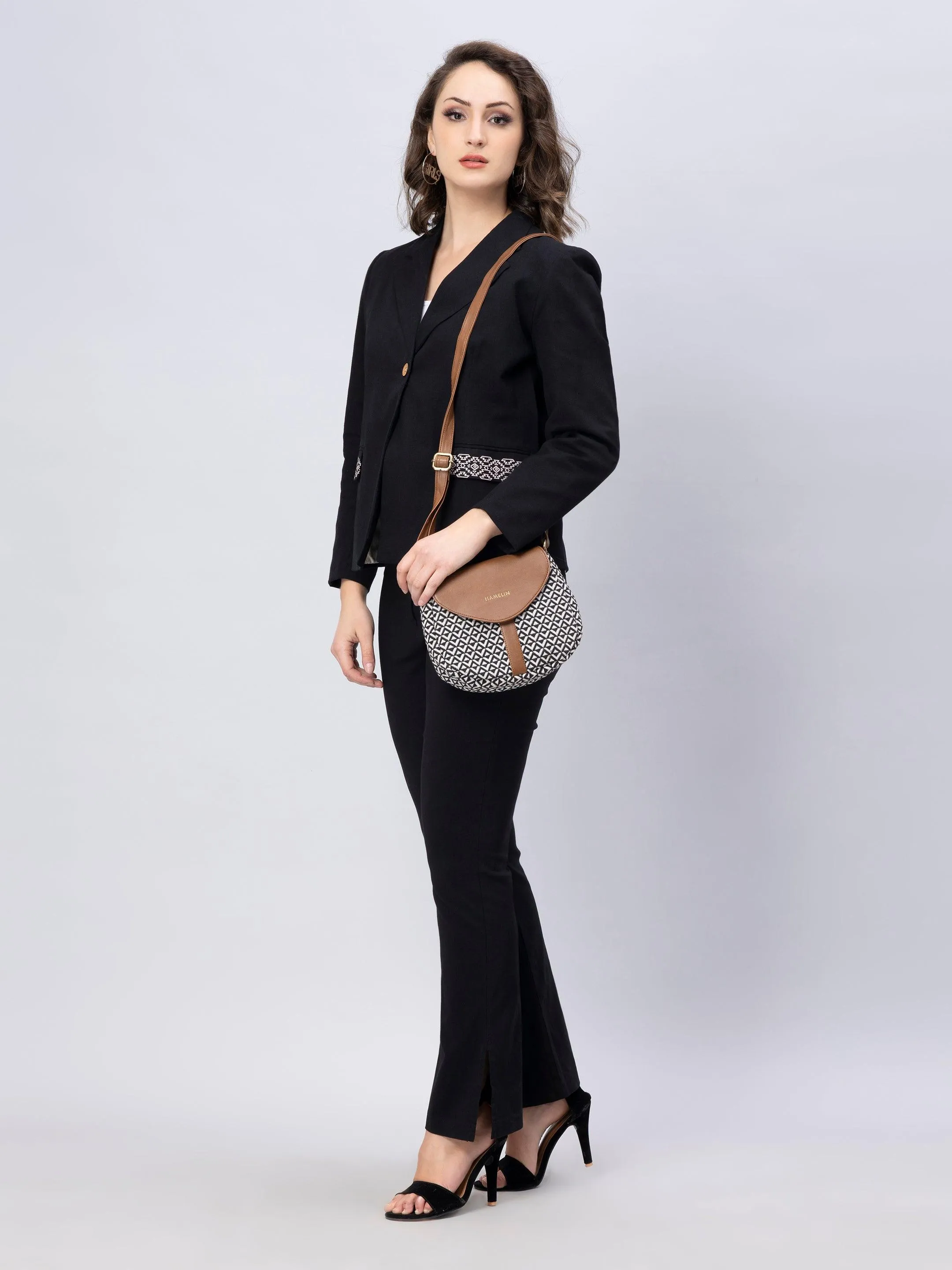 Black Cotton Single Breasted Blazer: Casual Elegance Refined