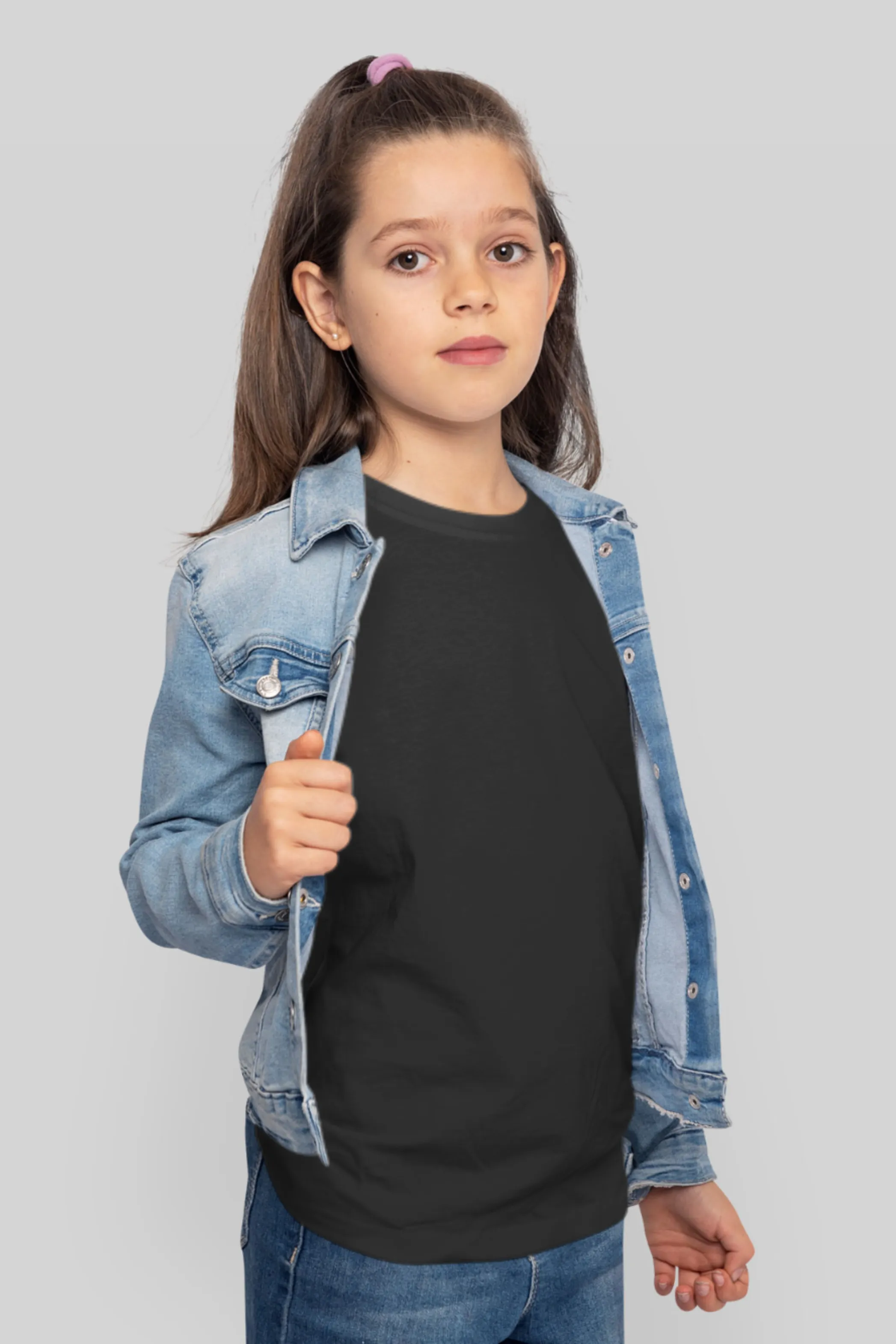 Black T-shirt for girl