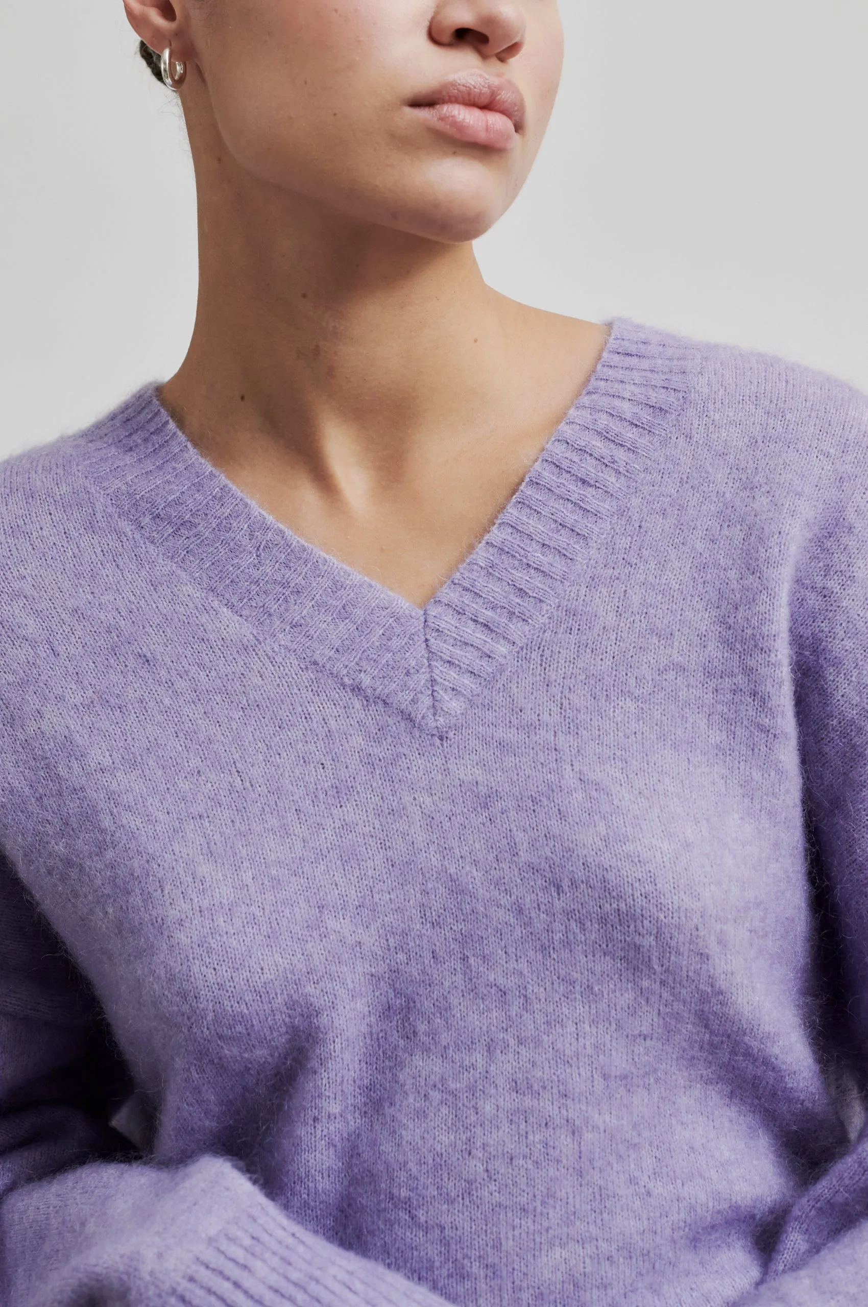 Brook Knit Loose V-Neck