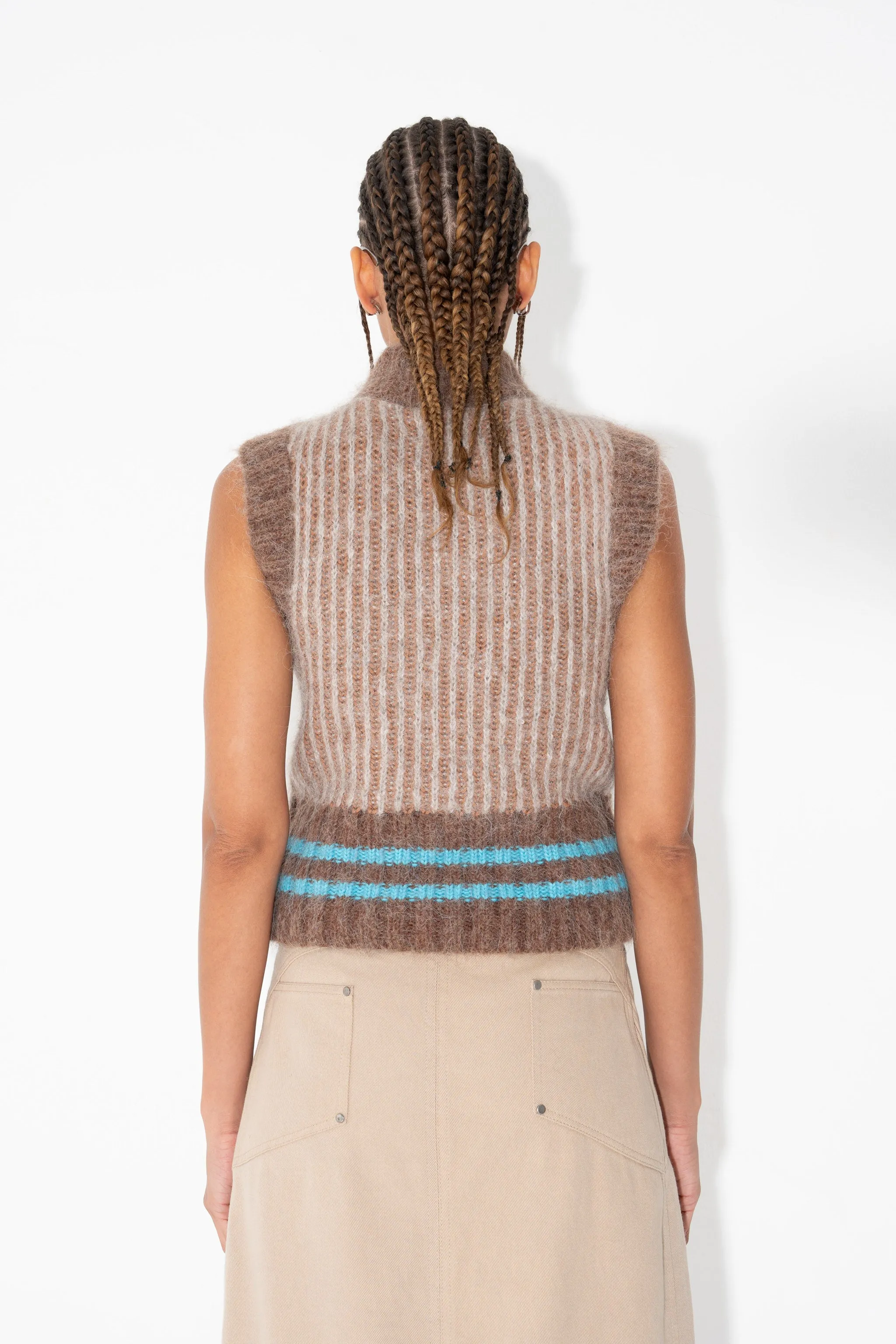 FLUFF VEST in Neutrals w/ Blue