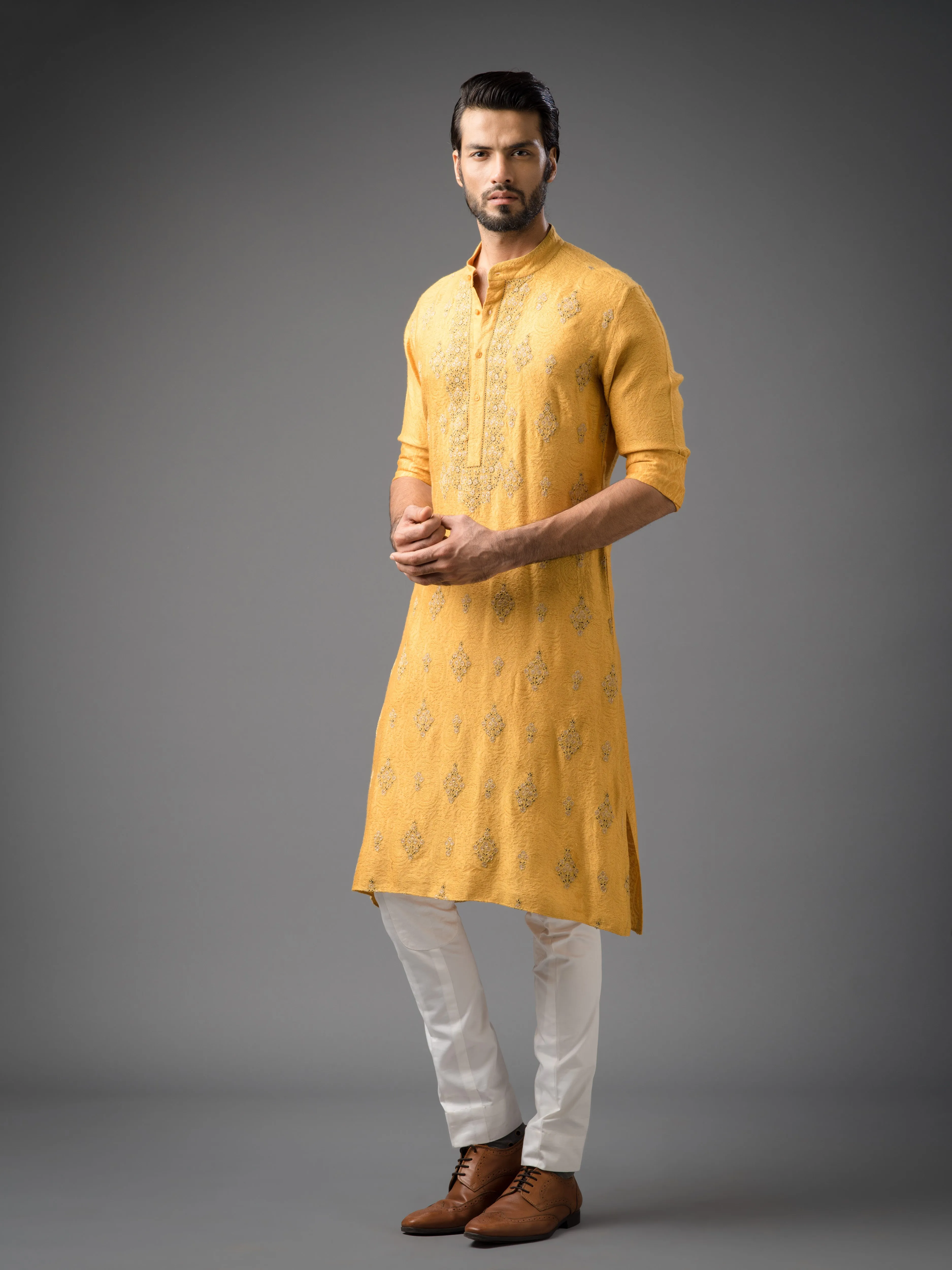 ICARUS SUN EMBROIDERED KURTA