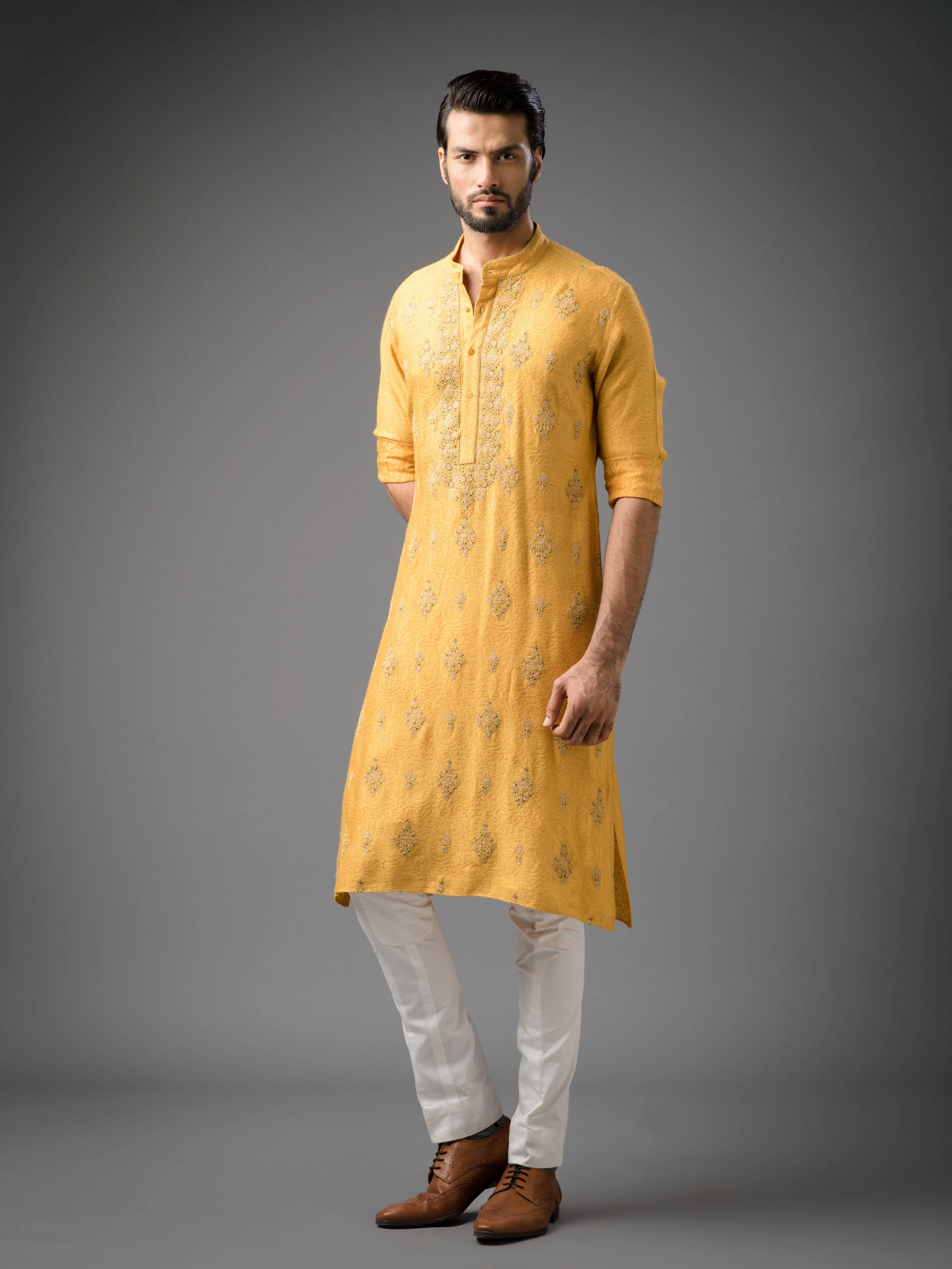 ICARUS SUN EMBROIDERED KURTA