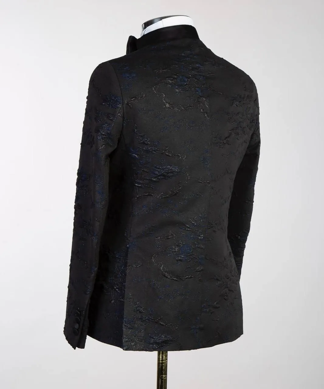 Jacquard Men Black Floral Tuxedo