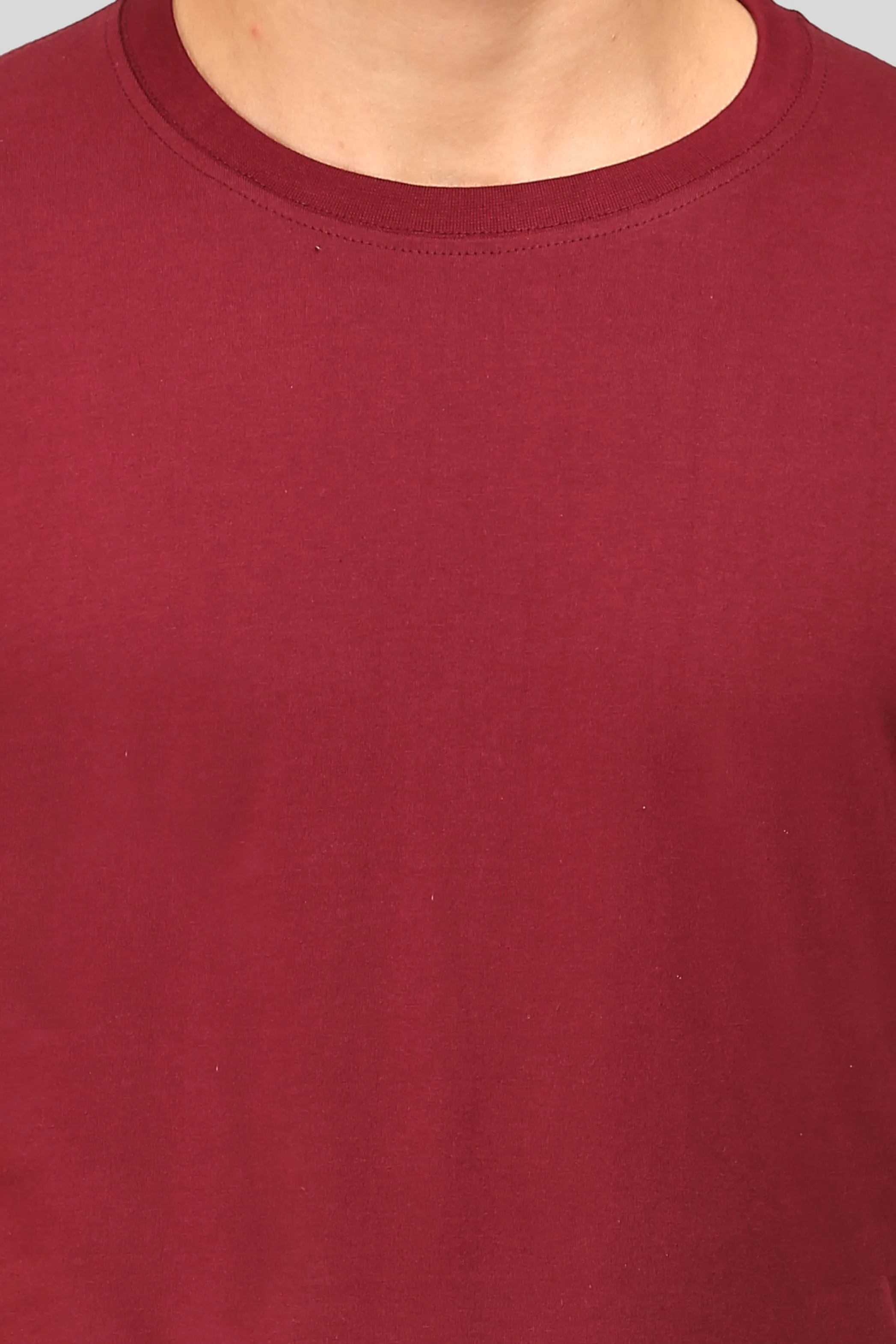 Maroon T-shirt for men