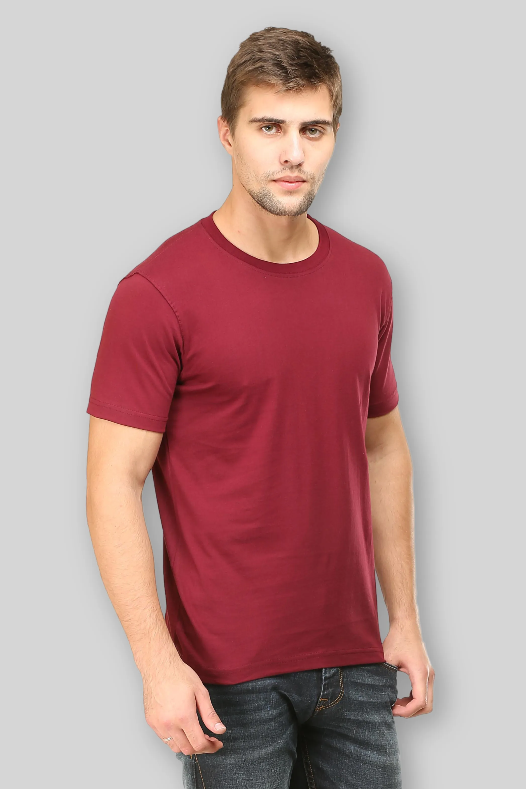 Maroon T-shirt for men