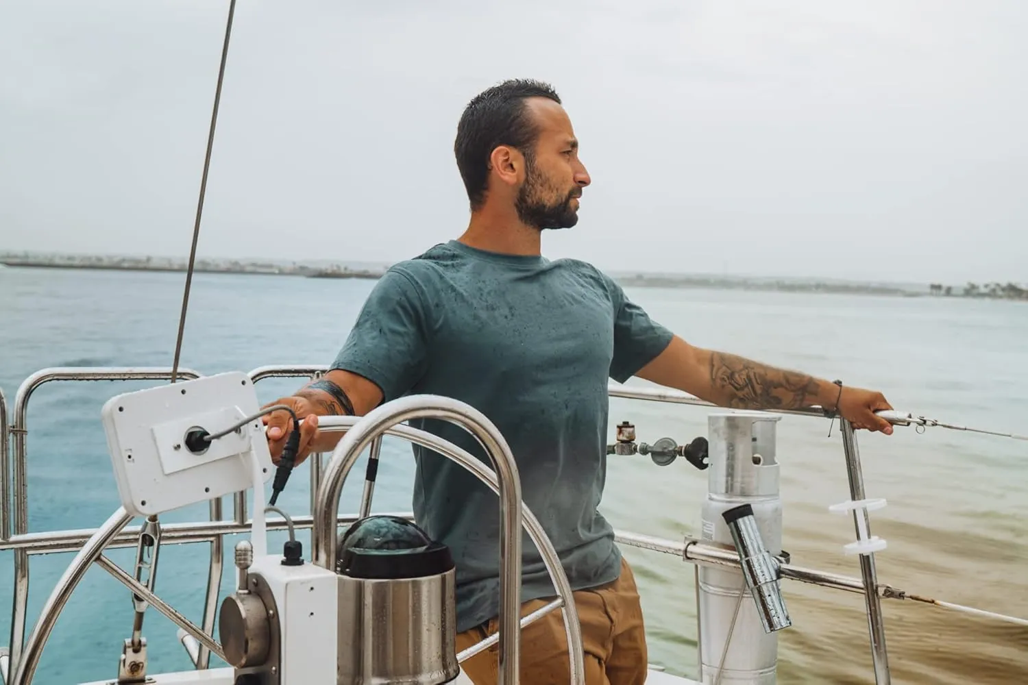 Men's 100% Organic Cotton T-Shirt - Fair Trade Certified Cotton Shirts for Men - Plain Color T-Shirt