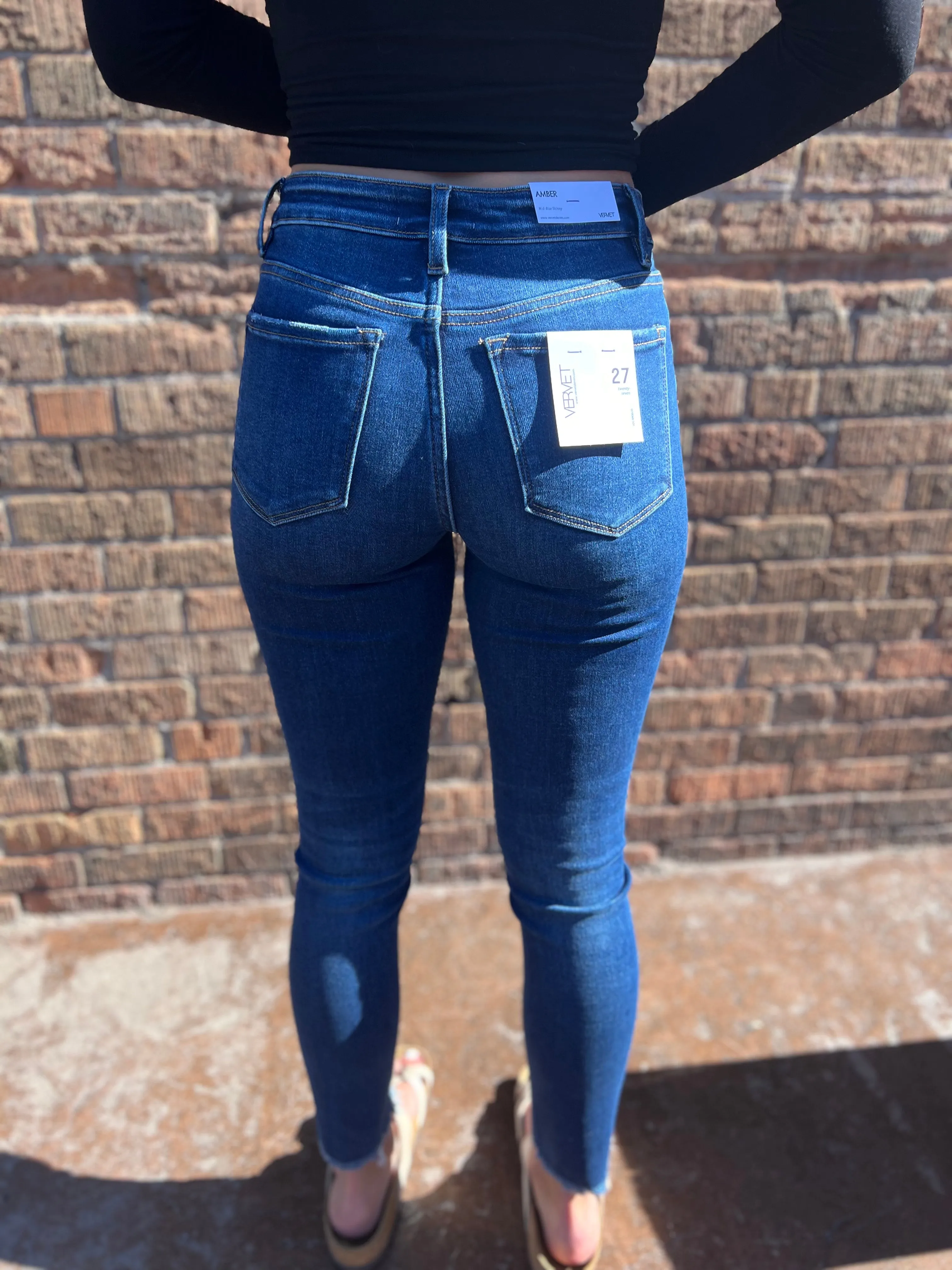 Vervet Mid Rise Ankle Skinny